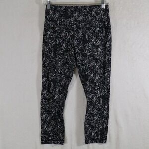 Lululemon Mid Rise Size 6 Cropped Athletic Leggings Abstract Print Workout Yoga
